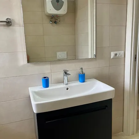 Lisa בית נופש פרנקווילה פונטנה